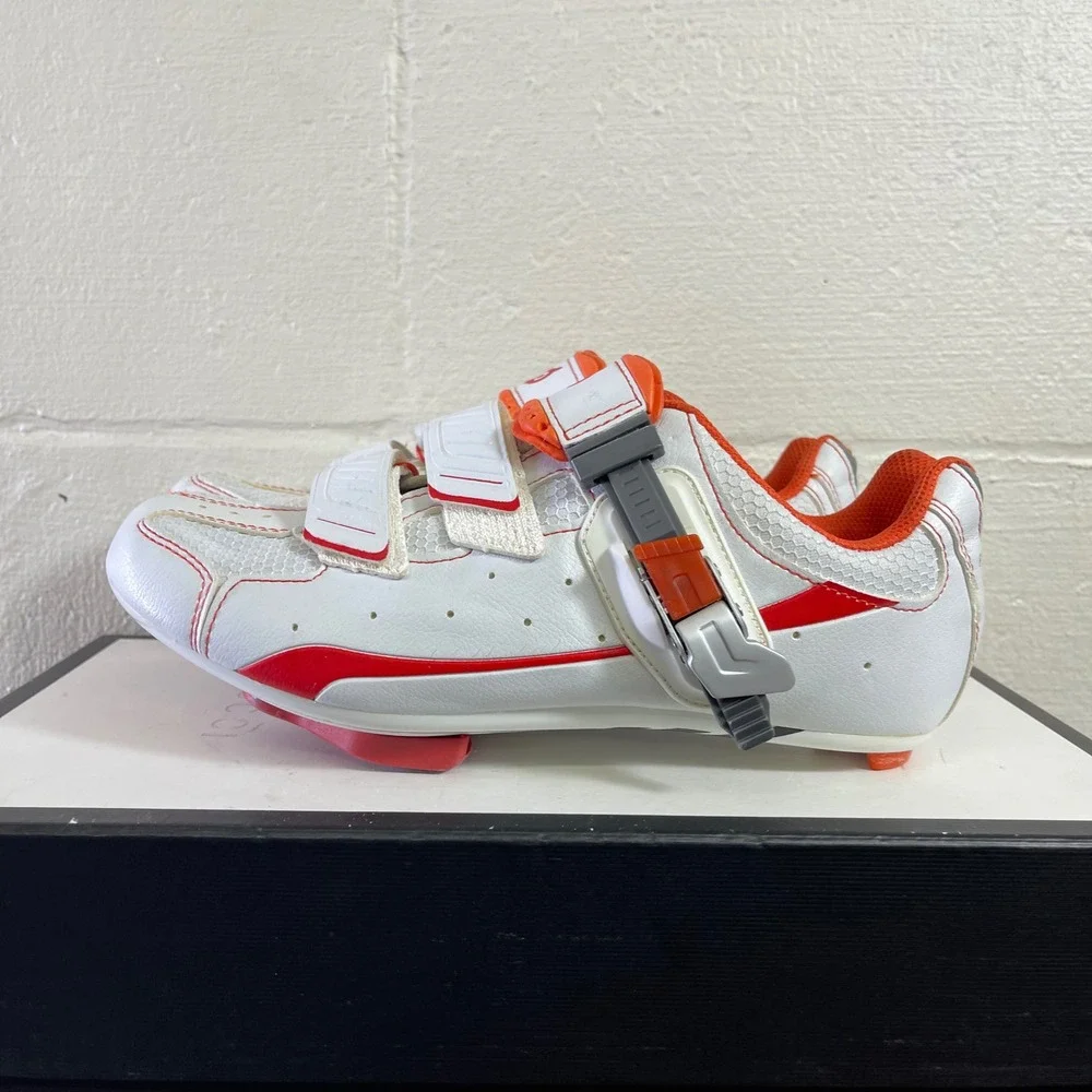 Peloton Cycling Indoor Shoes Bike Cleats White Orange Women's Size 9 US/40 EU